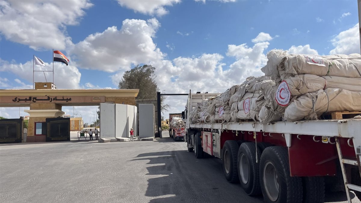 قافلة زاد العزة من مصر إلى غزة