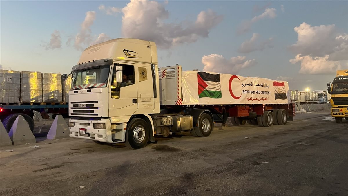 قافلة زاد العزة من مصر إلى غزة