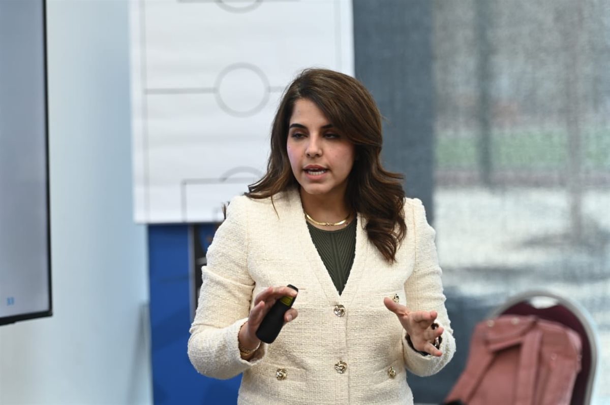 ورشة عمل الوقاية من الموت المفاجئ في الملاعب (2)