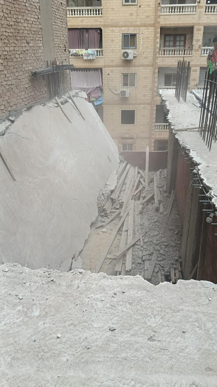 وزيرة التنمية المحلية: إزالة أدوار مخالفة في 3 عقارات بأحياء السلام أول وعين شمس والهرم 