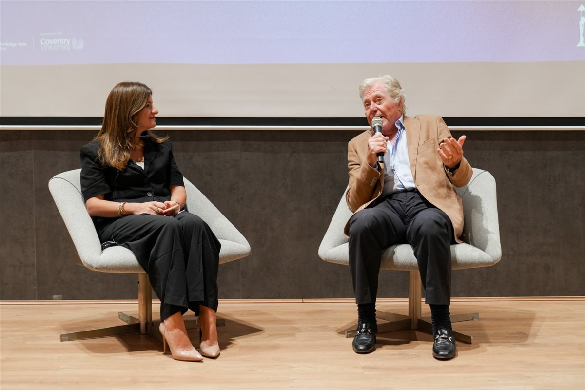 حسين فهمي في جامعات المعرفة الدولية