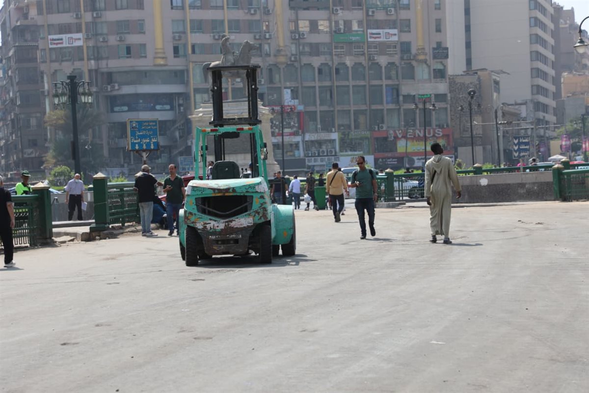 فتح الطريق أمام حديقة الأزبكية