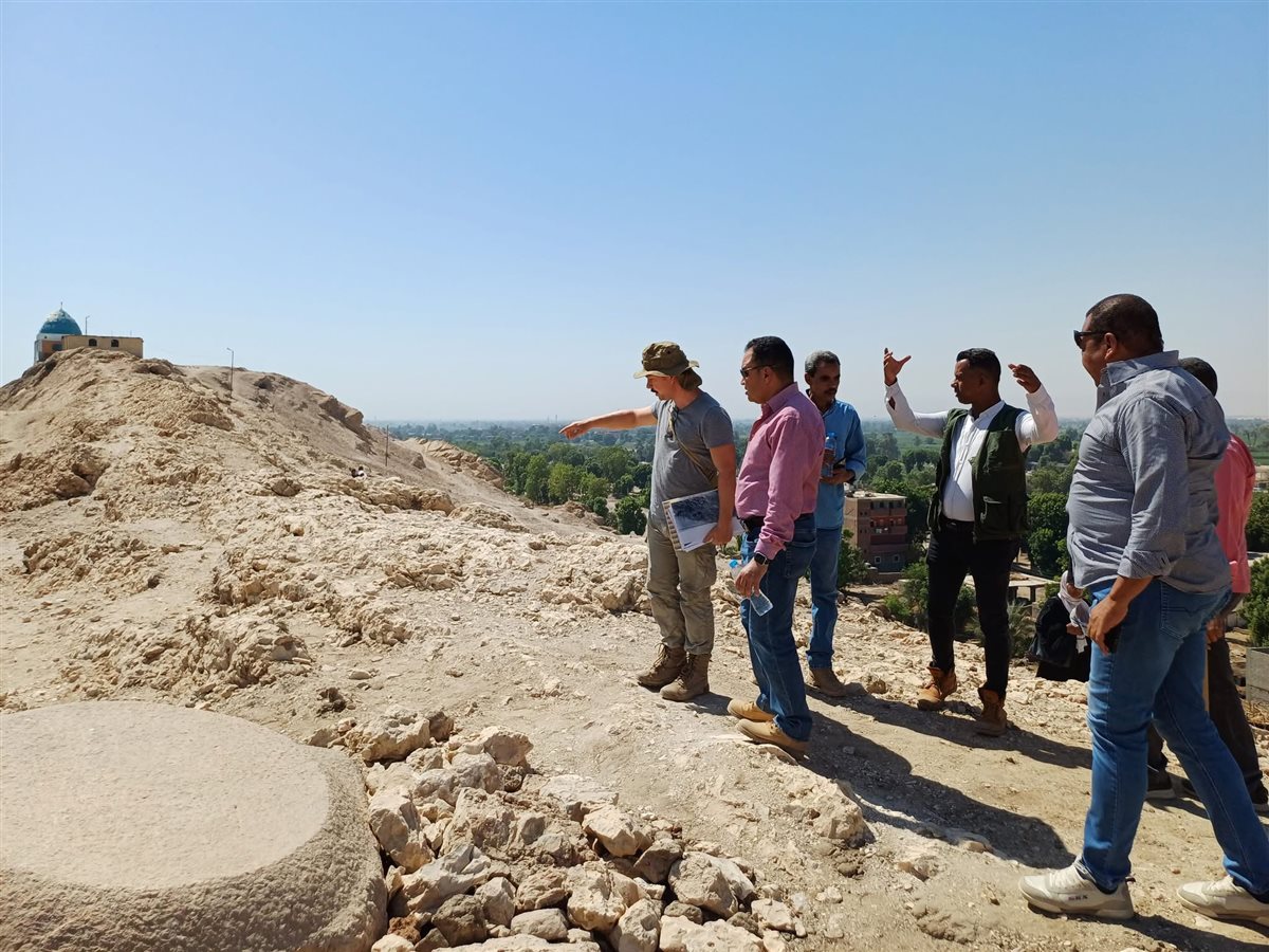 مدير عام آثار الأقصر يتفقد منطقة الجبلين الأثرية