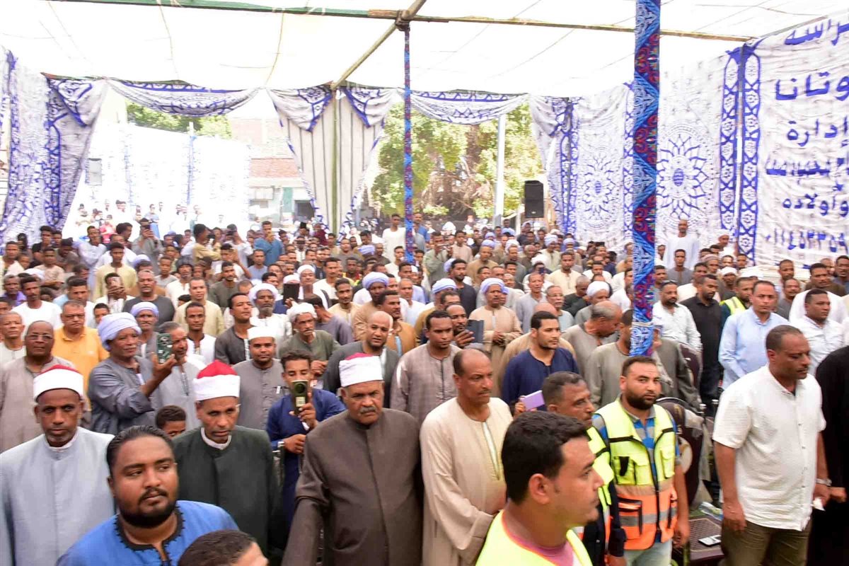 محافظ الأقصر يفتتح مشروعات تنموية بإسنا