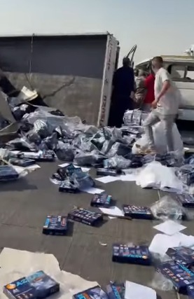 حادث تصادم عدد من السيارات على الطريق السياحي