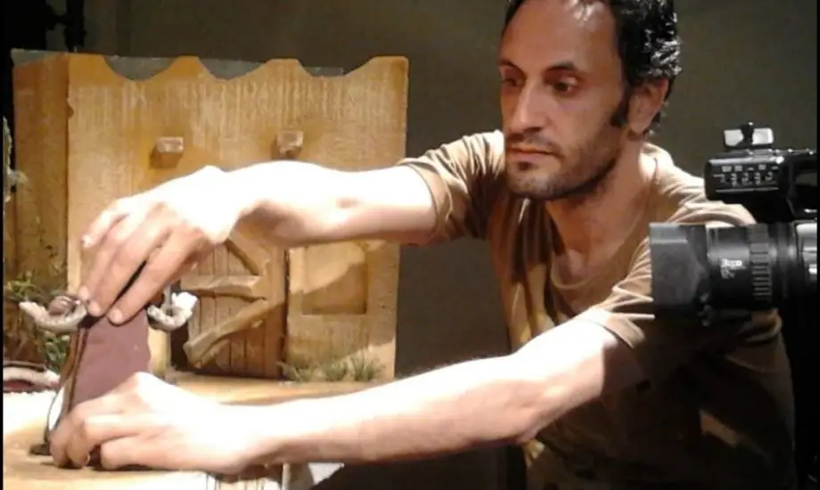 أبرز المعلومات عن الفنان التشكيلي أحمد الضوي