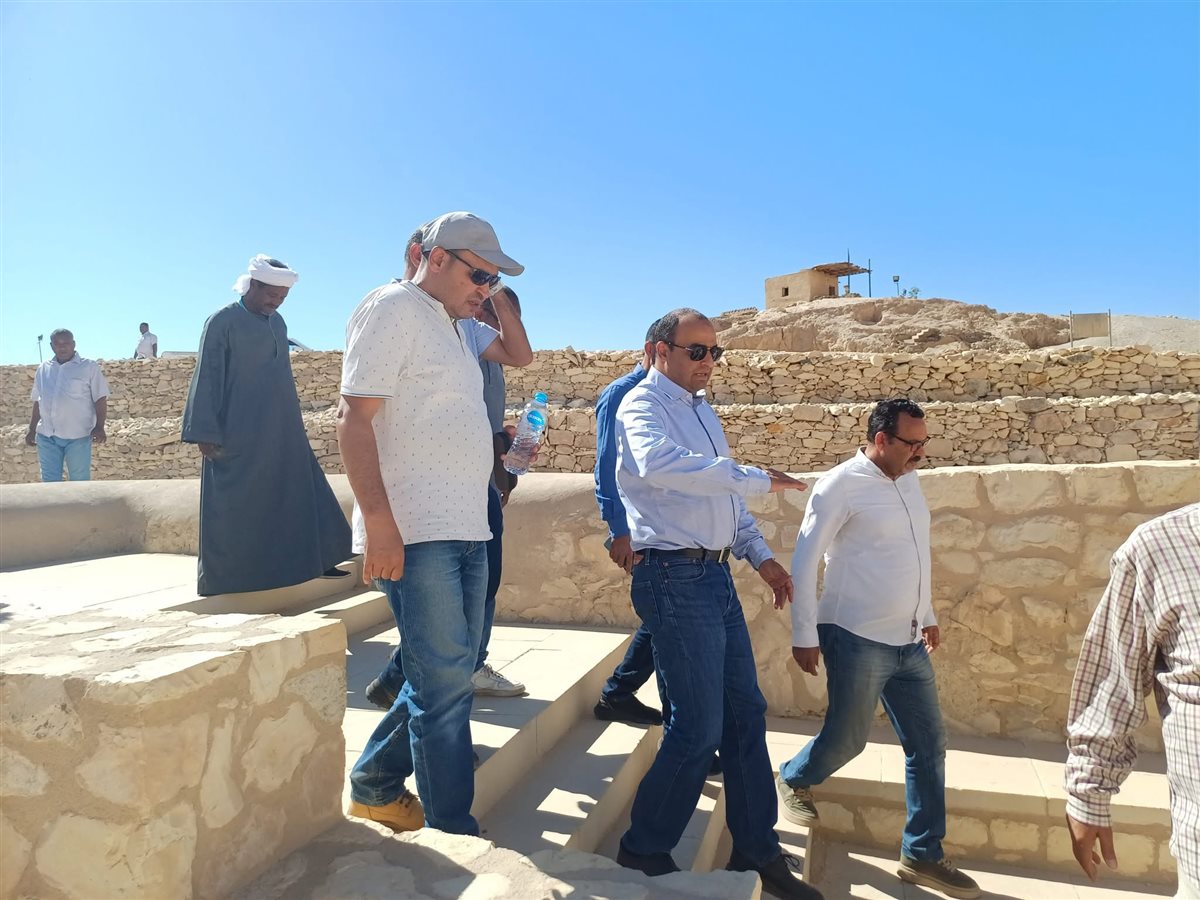 الأمين العام للآثار وجولة تفقدية بالأقصر