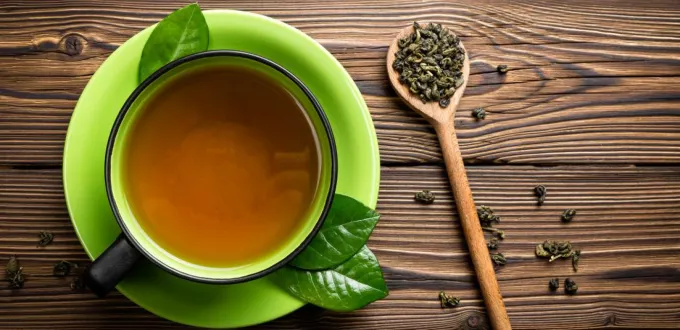 فوائد شرب الشاي الأخضر قبل النوم