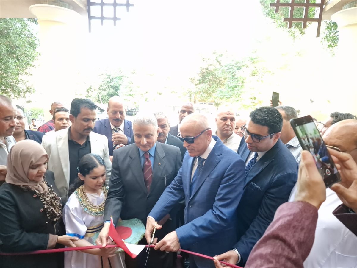 افتتاح مكتبة جديدة بالكرنك