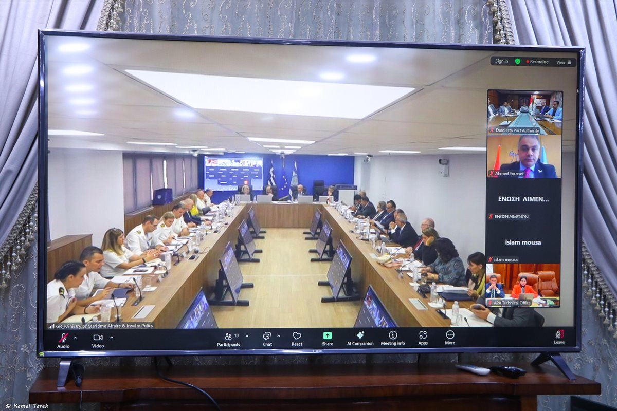 جانب من فعاليات الاجتماع الثاني للجنة الملاحية المصرية – اليونانية المشتركة