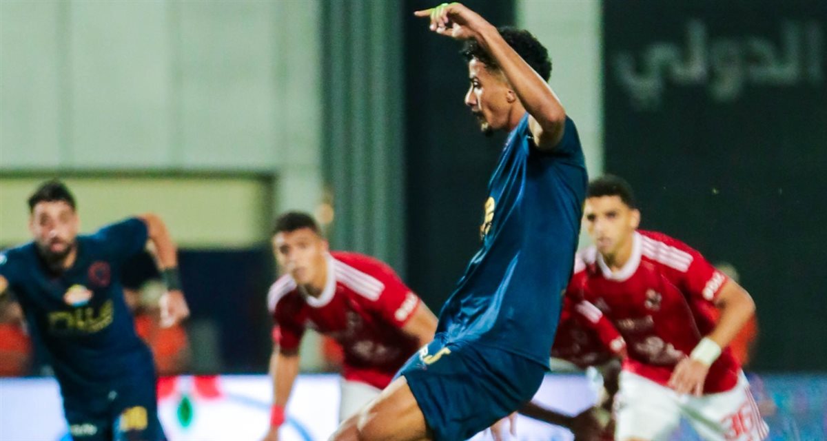 حسام عبد المجيد يسجل هدفه الأول في القمة