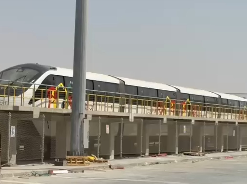 أعمال التشغيل التجريبي مونوريل غرب النيل