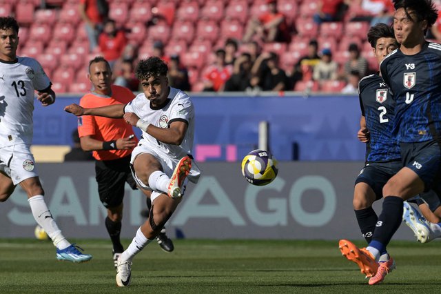 منتخب الشباب في مباراة اليابان