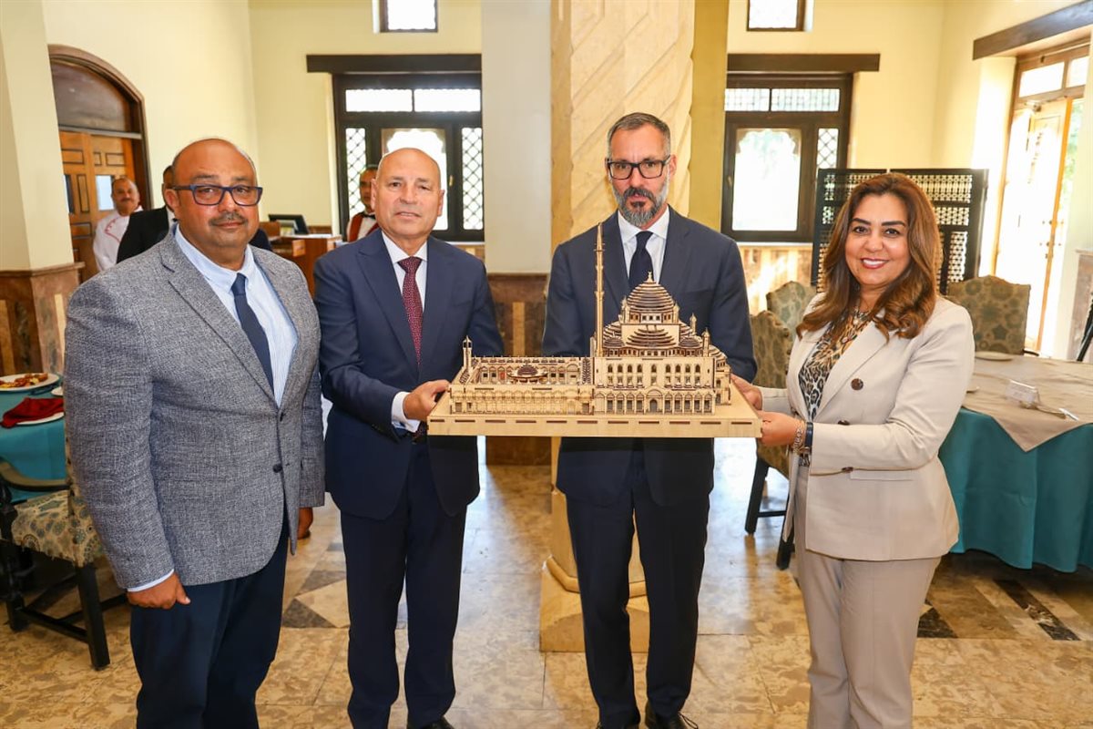 جانب من اللقاء