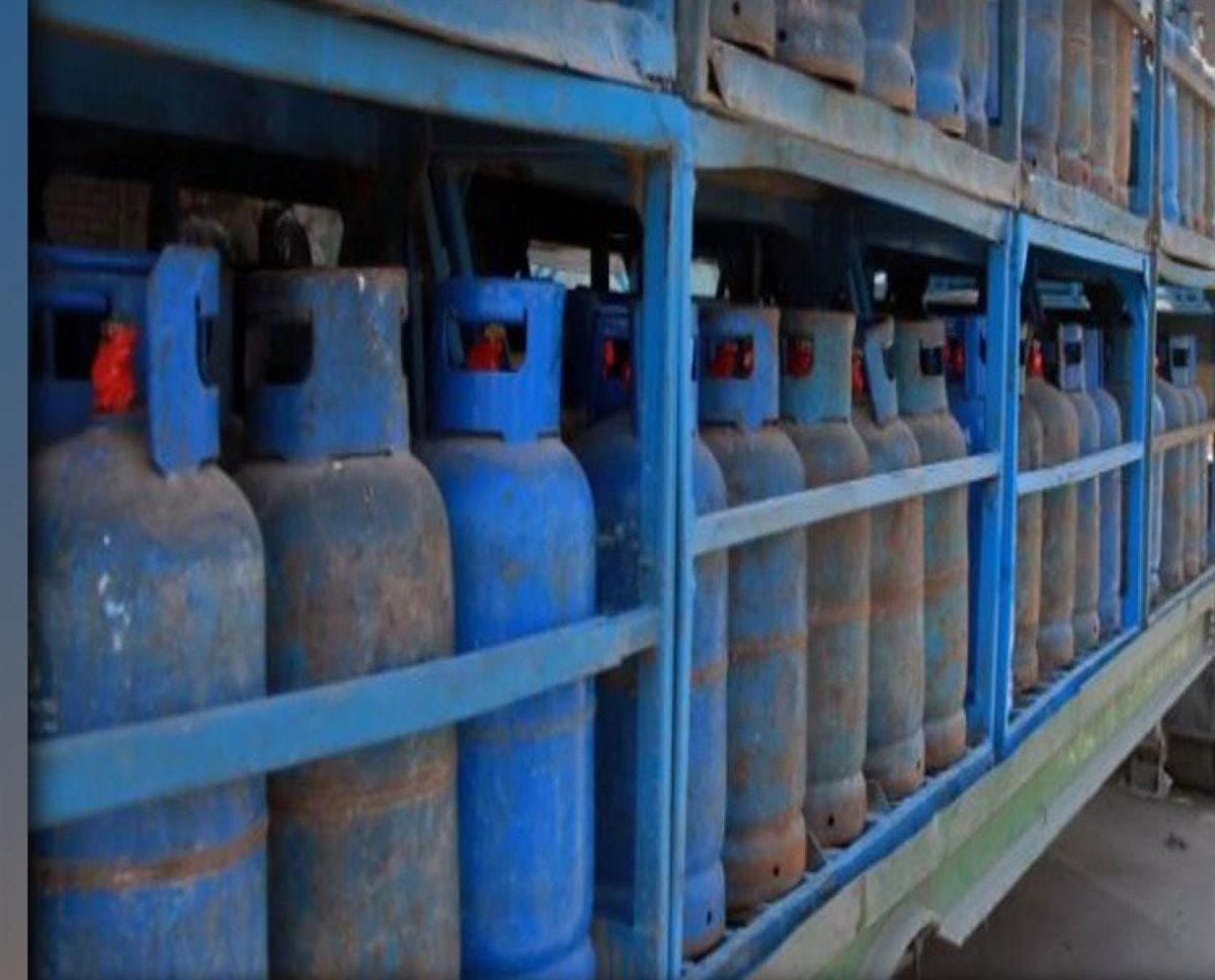 ضبط مخزن لتجميع أسطوانات الغاز بدون ترخيص بالبحيرة