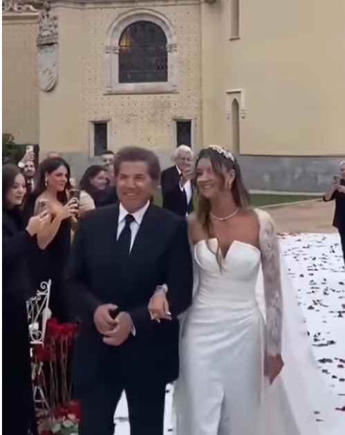 وليد توفيق يحتفل بزفاف ابنته