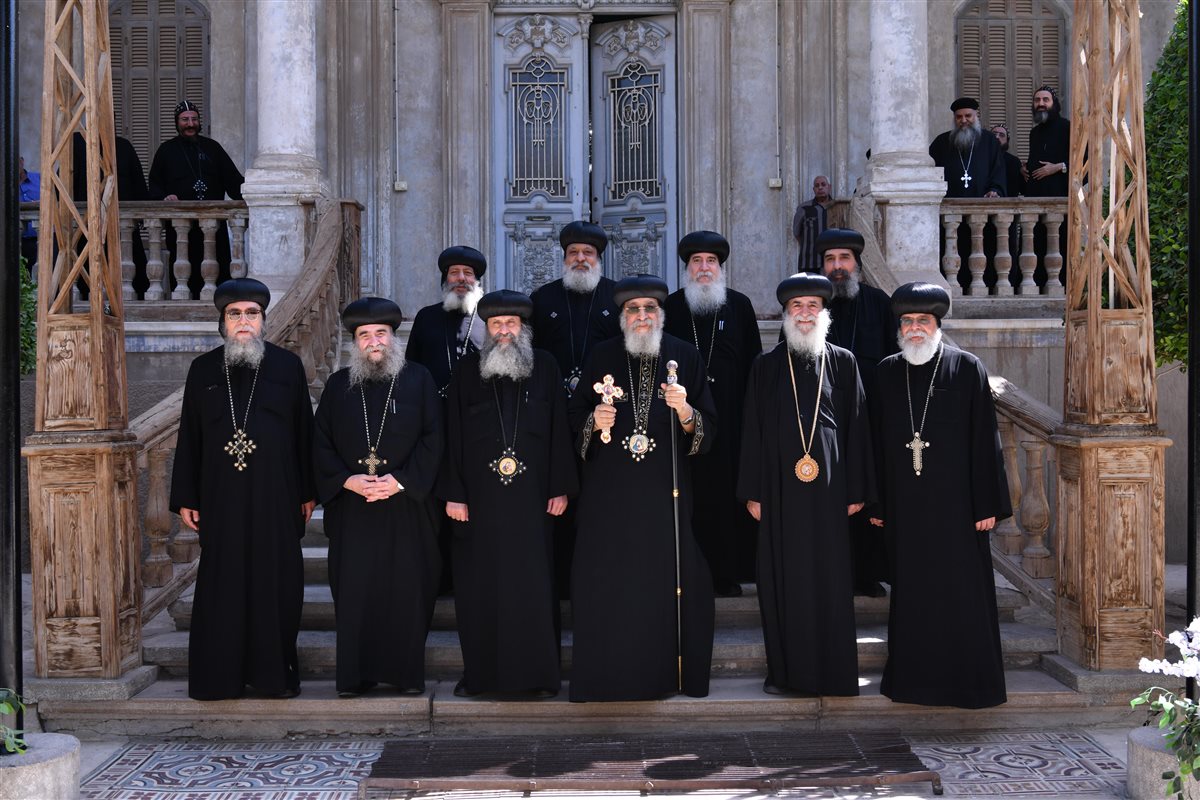نشاط رعوي مكثف للبابا تواضروس الثاني بالدير المحرق