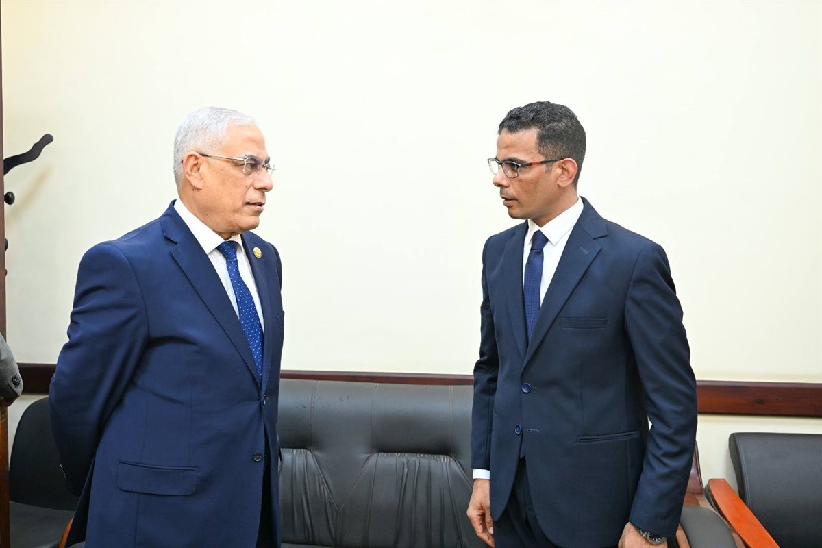 النائب العام يزور نيابتي شمال وشرق القاهرة الكليتين