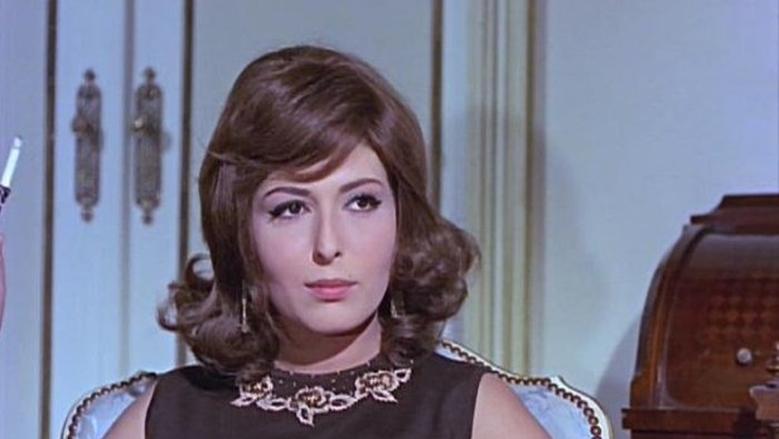 <strong> الفنانة ماجدة الخطيب</strong>