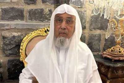 من هو شيخ القراء في المسجد النبوي أحمد صديق الذي رحل اليوم ؟