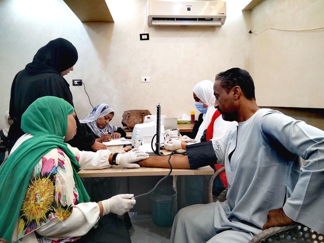 المبادرة الرئاسية «100 يوم صحة»