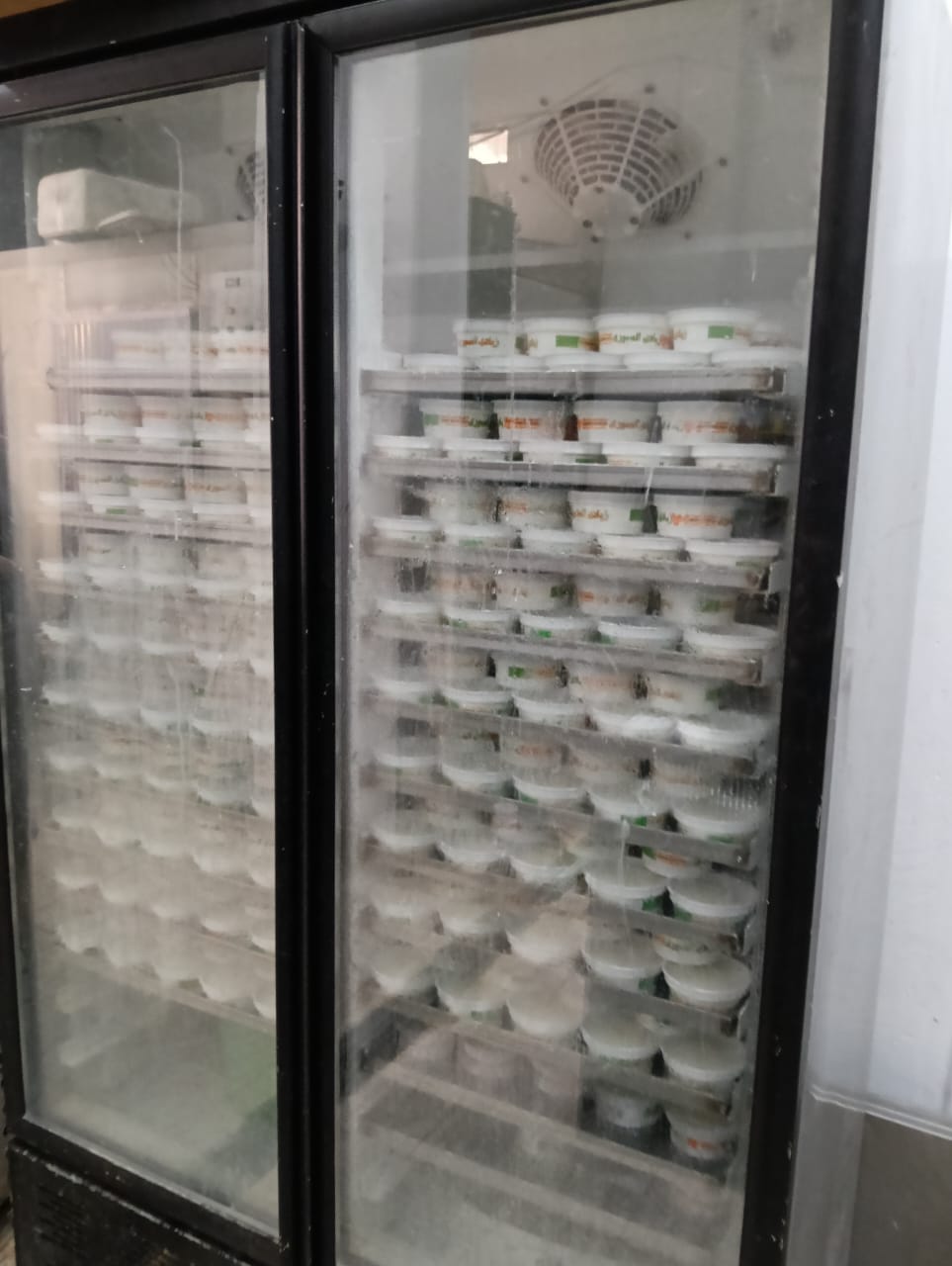 ثلاجة لتصنيع الألبان