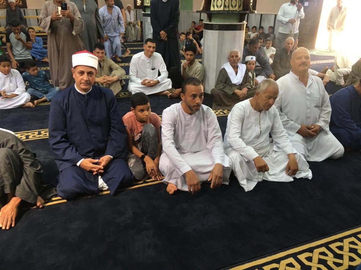 أوقاف الفيوم تفتتح مسجدين