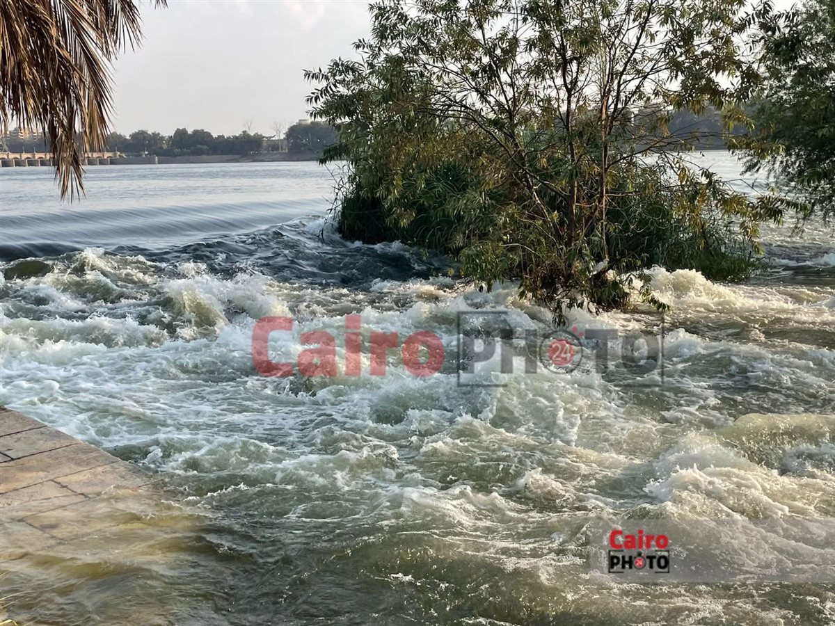 جانب من ارتفاع منسوب المياه 