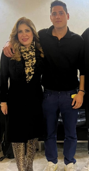 حفيد يوف إدريس ووالدته