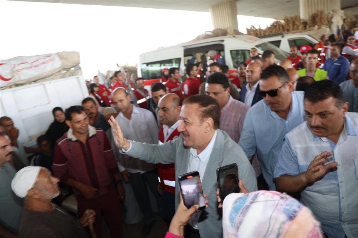 قوافل طبية وغذائية ودعم عاجل للأسر المتضررة من فيضان النيل بدلهمو