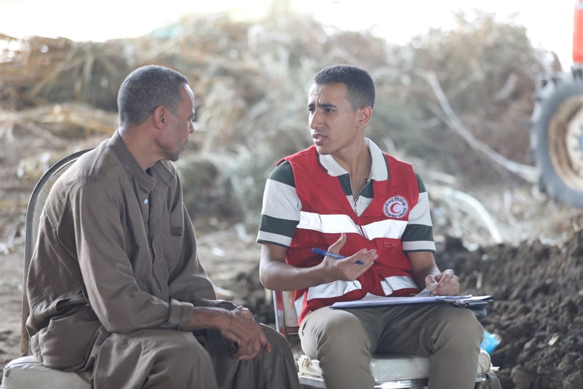 الهلال الأحمر يُطلق قافلة إغاثية عاجلة لمتضرري ارتفاع منسوب نهر النيل بالمنوفية