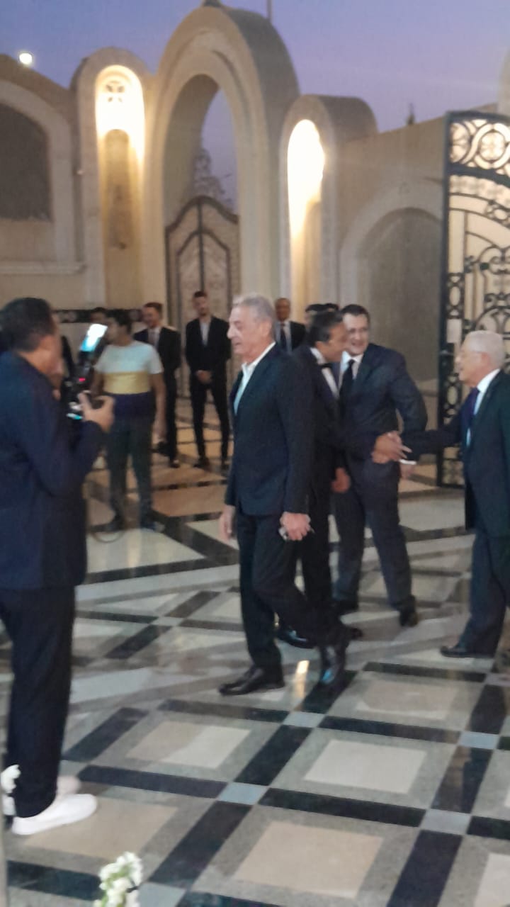 محمود حميدة في حفل زفاف نجل هاني رمزي
