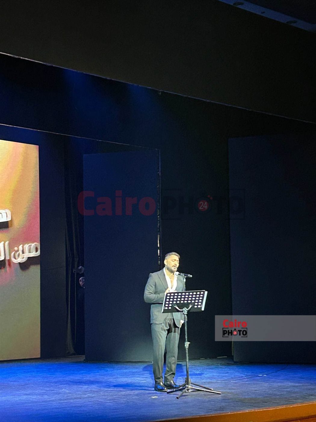 تامر حسني مفاجأة حفل افتتاح الدورة الثامنة لمهرجان نقابة المهن التمثيلية