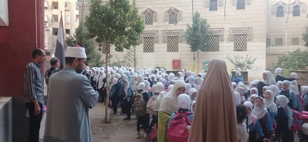 الدكتور ياسر علام رئيس الإدارة المركزية لمنطقة القاهرة الأزهرية