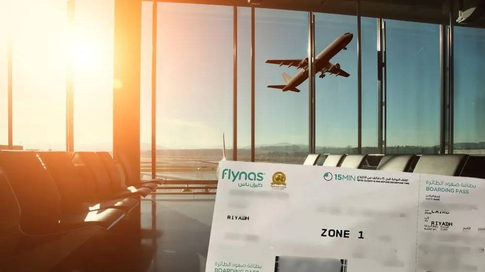 كيفية حجز تذاكر الترانزيت عبر طيران ناس والخطوط السعودية