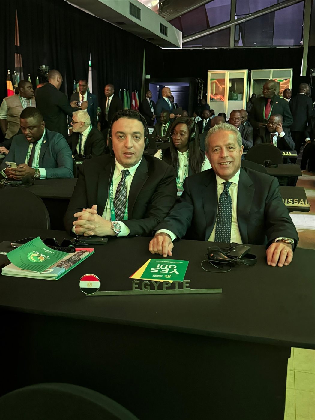 وفد اتحاد الكرة في عمومية كاف (4)