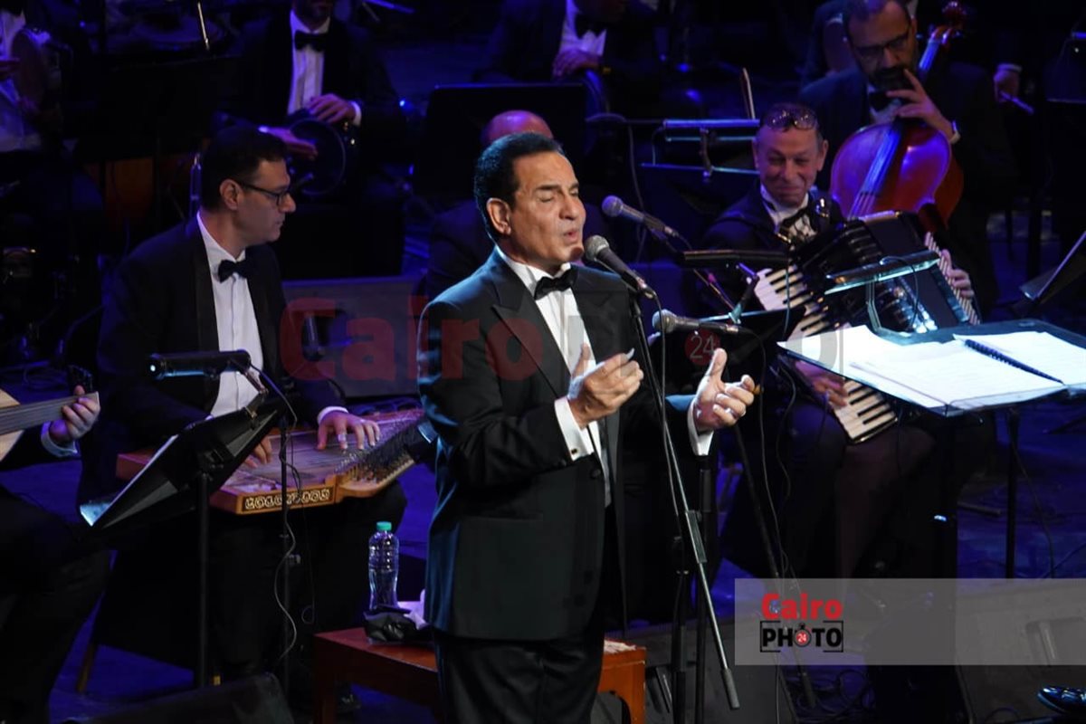 محمد ثروت ومحمد الحلو يحييان احتفالية ذكرى نصر أكتوبر بالأوبرا