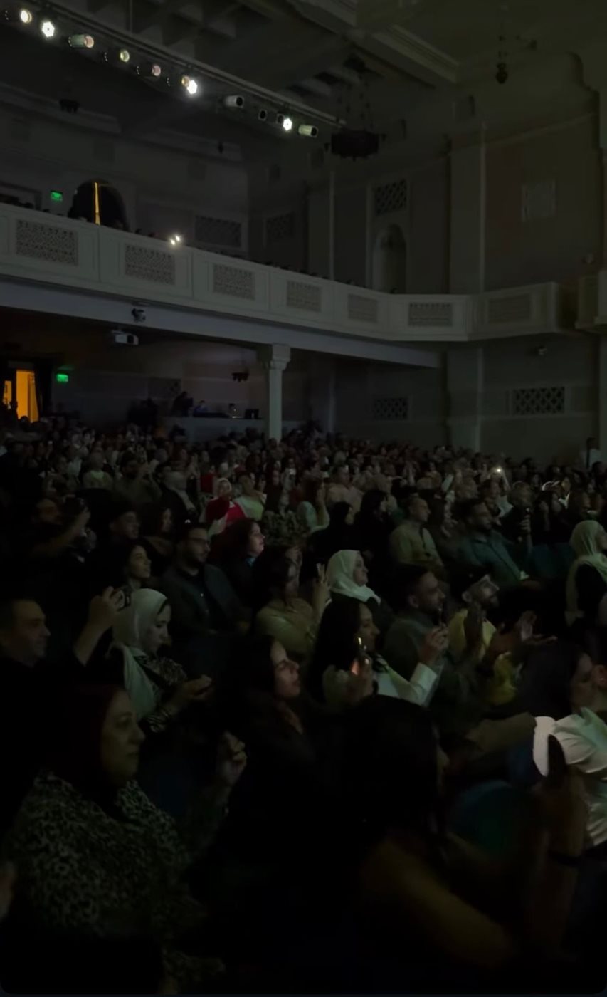 عايدة الأيوبي تشعل حفل ختام هي الفنون بالجامعة الأمريكية