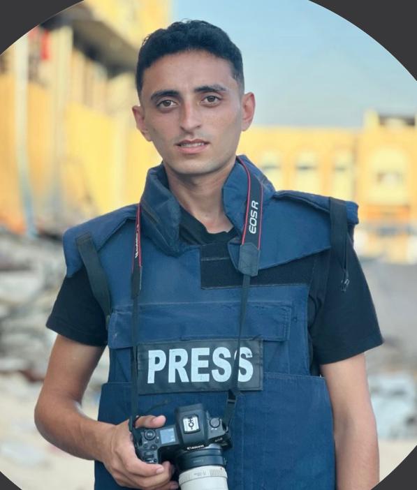 الصحفي الفلسطيني أنس عياد