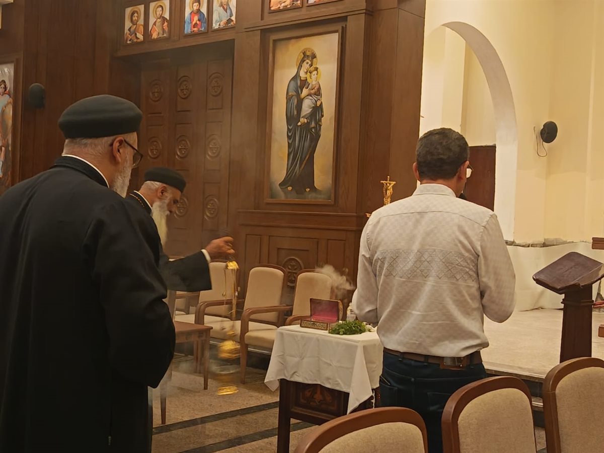  بدء عزاء الفنان التشكيلي سمير ناشد والد زيرة الهجرة السابقة