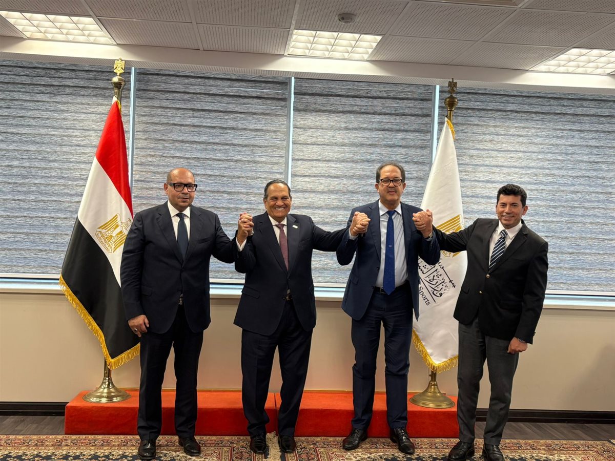 لقطات من اجتماع وزير الرياضة التحضيري بين الأنوكا والأوكسا والاتحاد الإفريية السياسي