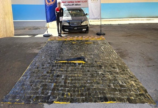 الداخلية تضبط بؤر إجرامية لتجارى المخدرات بـ 109 مليون