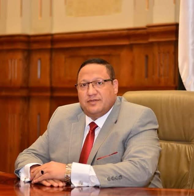 اللواء أشرف جمال مرشح الجبهة الوطنية