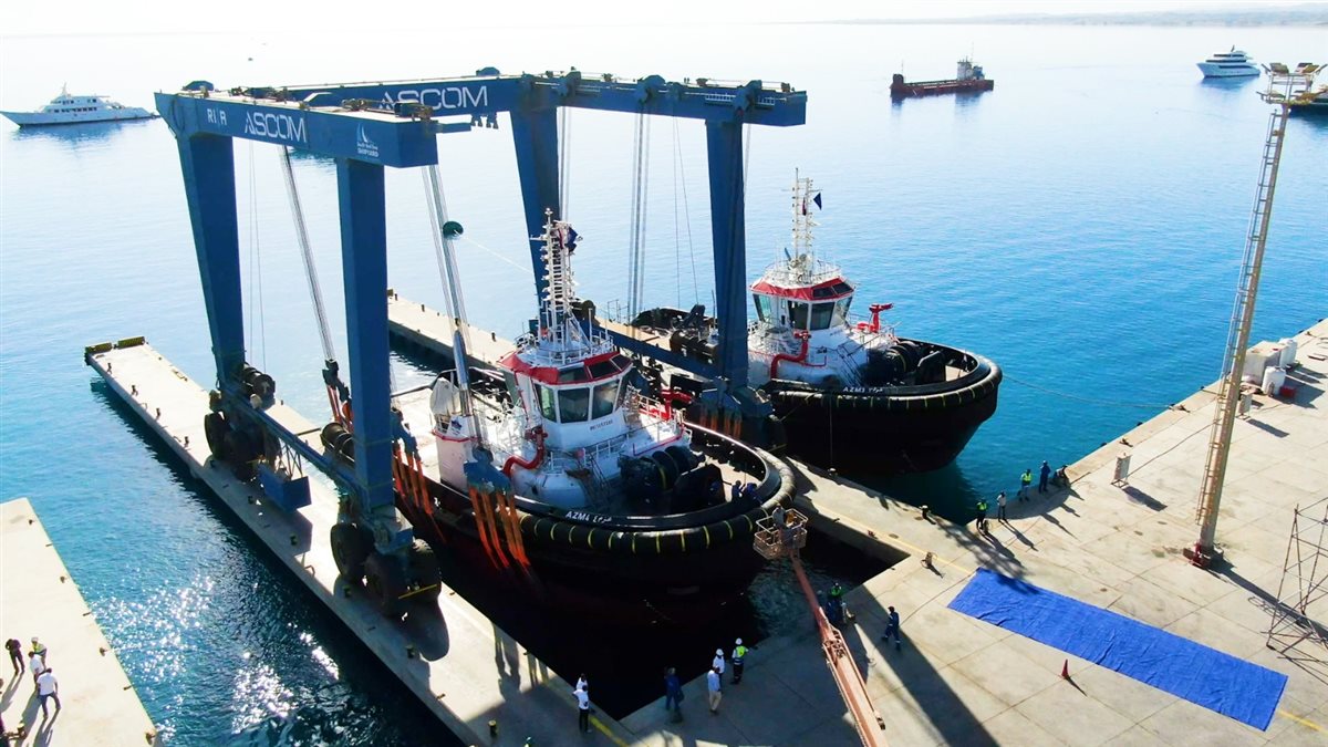 تدشين القاطرتين الجديدتين بمصنع مصر لبناء القاطرات