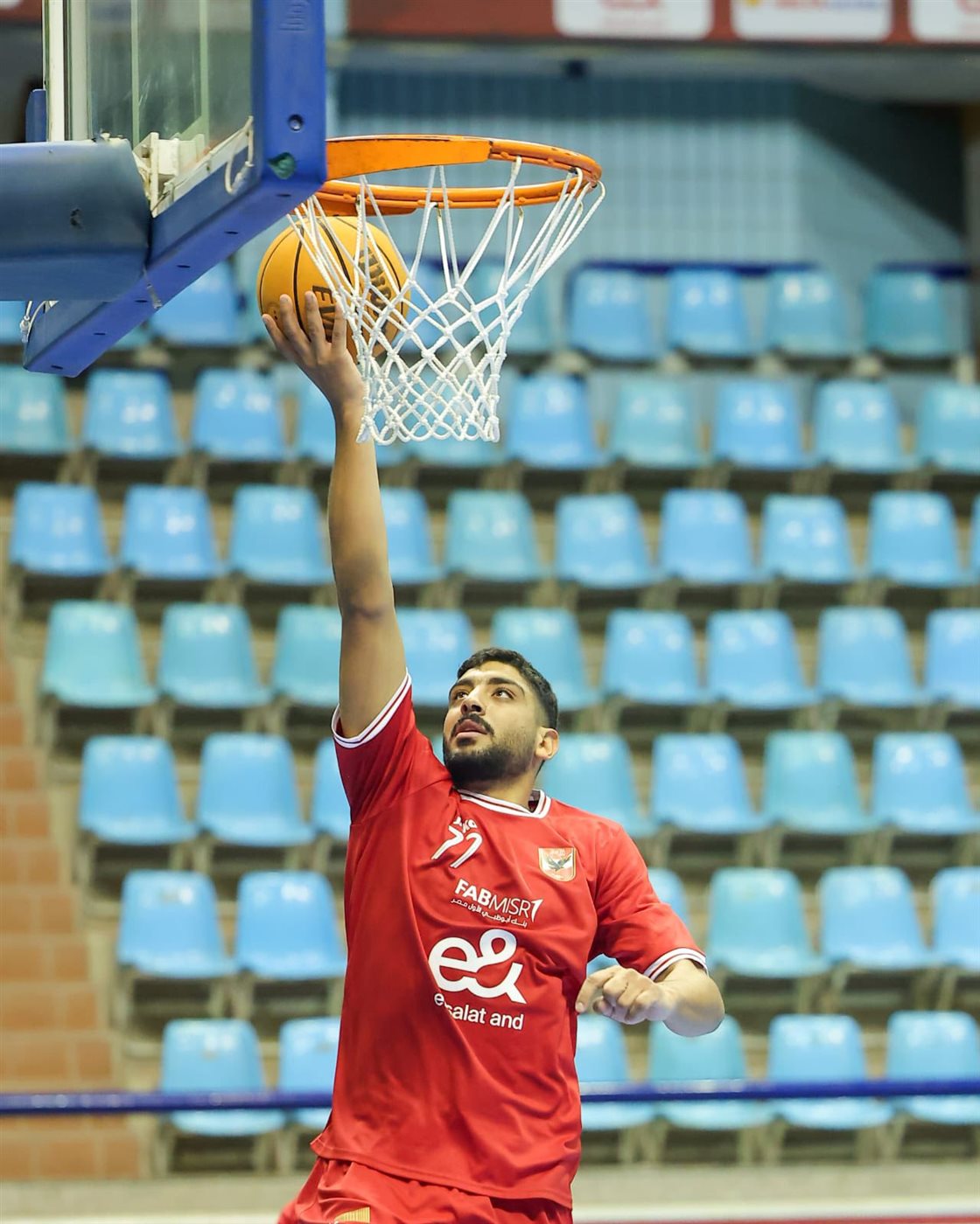 الأهلي يواصل انتصاراته في دوري المرتبط ويهزم طلائع الجيش بفارق كبير