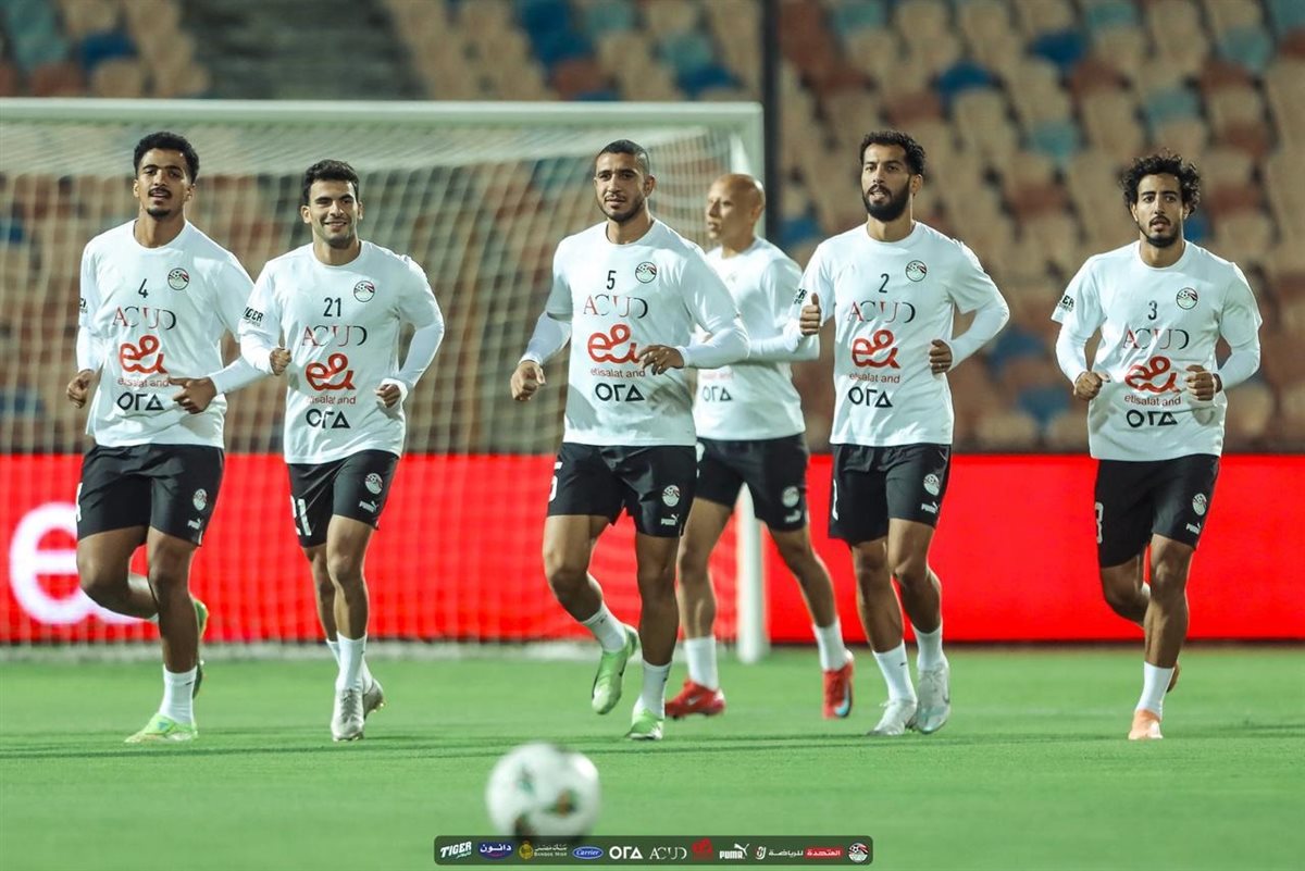<strong>منتخب مصر يخوض تدريبه باستاد القاهرة استعدادا لمواجهة غينيا بيساو</strong>