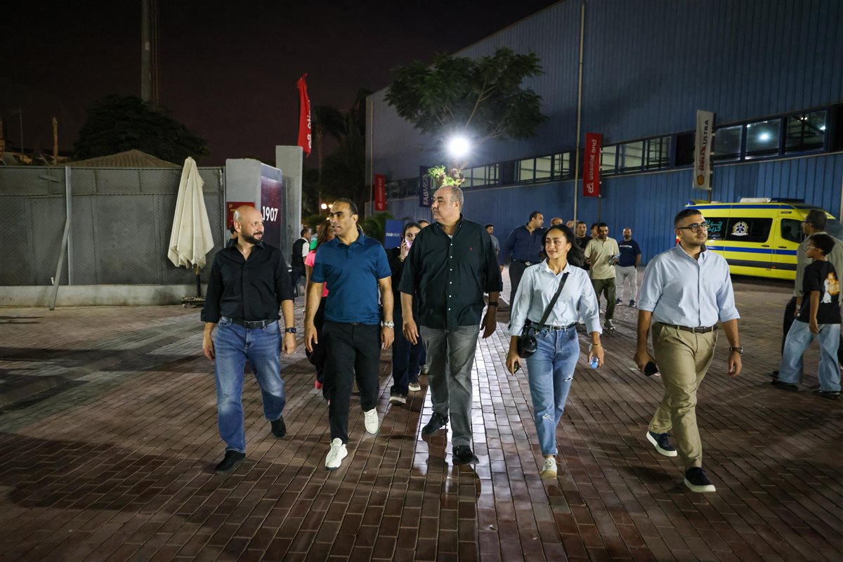 <strong> قائمة الخطيب تواصل جولاتها الانتخابية ‏داخل الأهلي </strong>