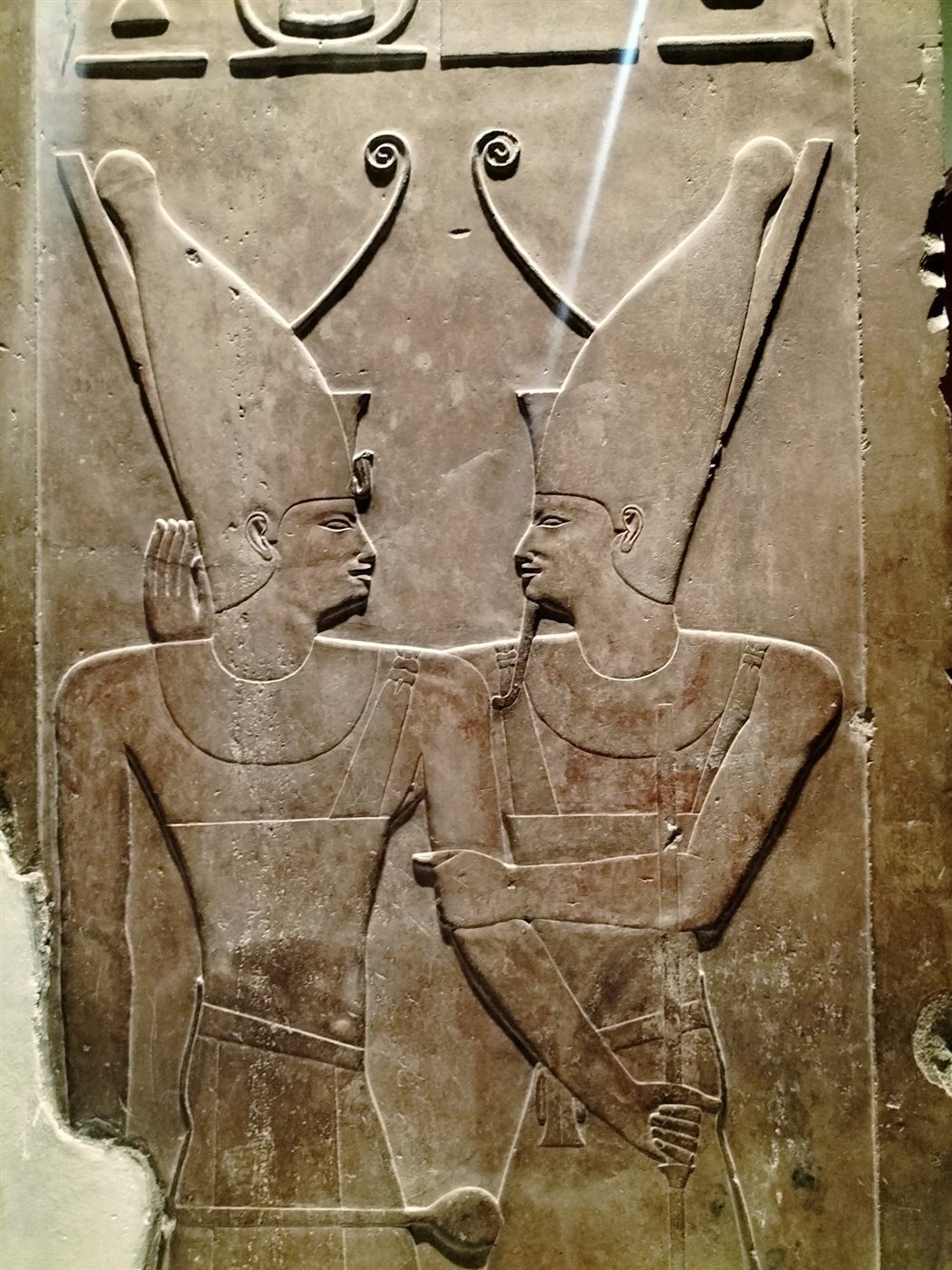 عمود الملك سنوسرت الأول من الدولة الوسطى