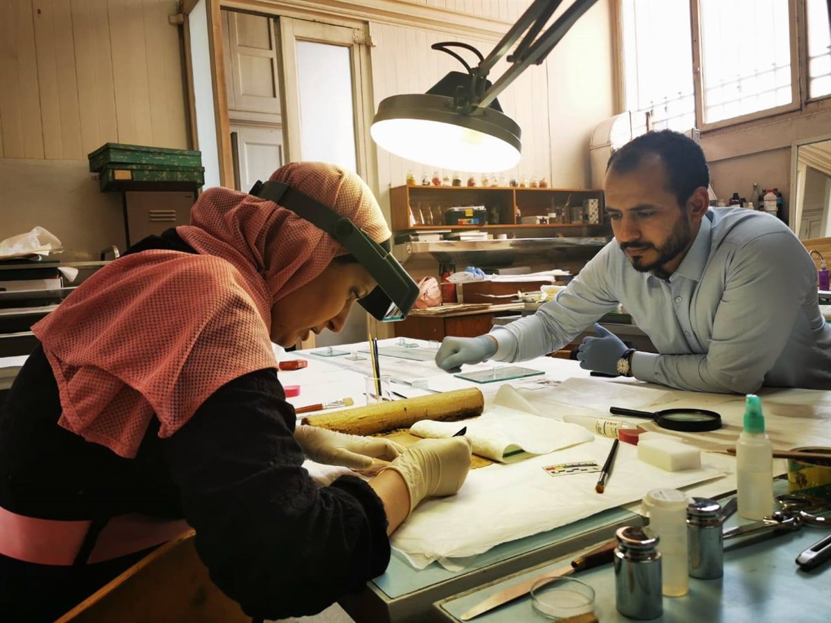 أطباء الحضارة