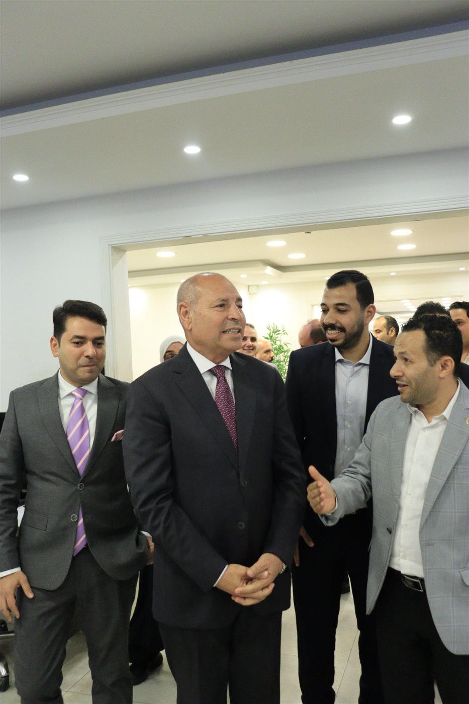  محافظ القاهرة في صالة تحرير موقع القاهرة 24 